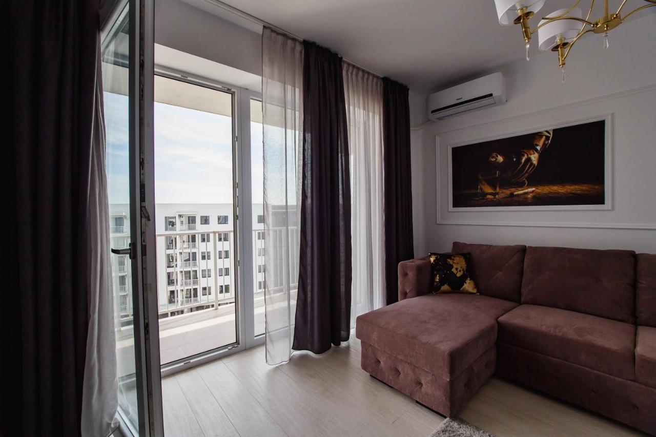 No. 11 - The Penthouse In City Center Орадя Экстерьер фото